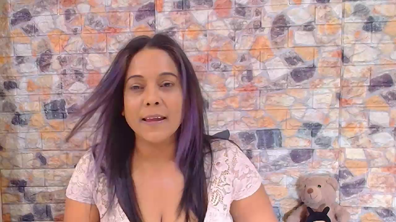 1FancyIndian Live Cam Screenshot – 2025-08-26 18:08:25