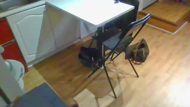 1str8london Live Cam Screenshot – 2025-08-04 20:08:53