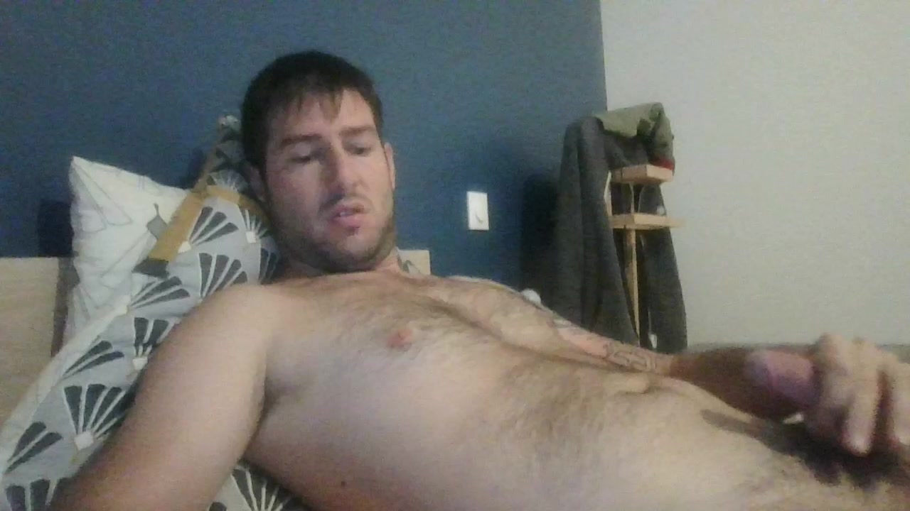 38anthony38 Live Cam Screenshot – 2025-08-06 06:37:03