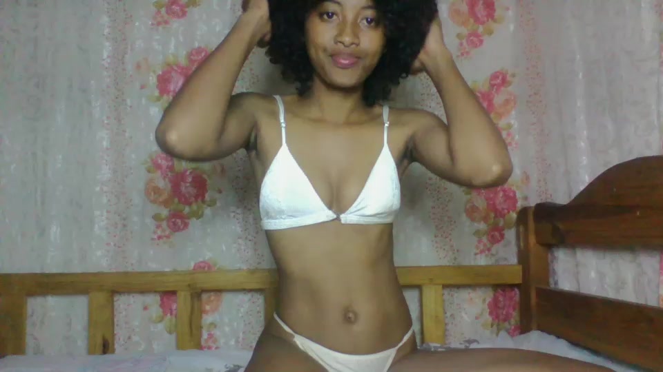 Acia_Sexee Live Cam Screenshot – 2025-09-15 16:00:56