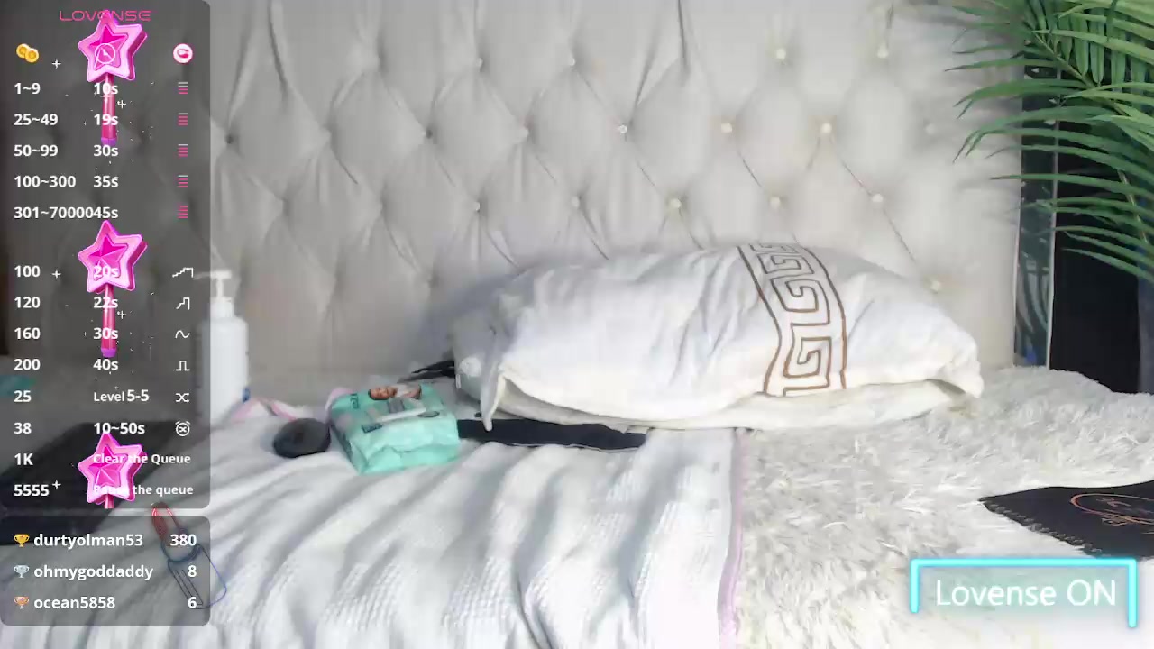 Aidan_twink Live Cam Screenshot – 2025-09-13 01:36:20
