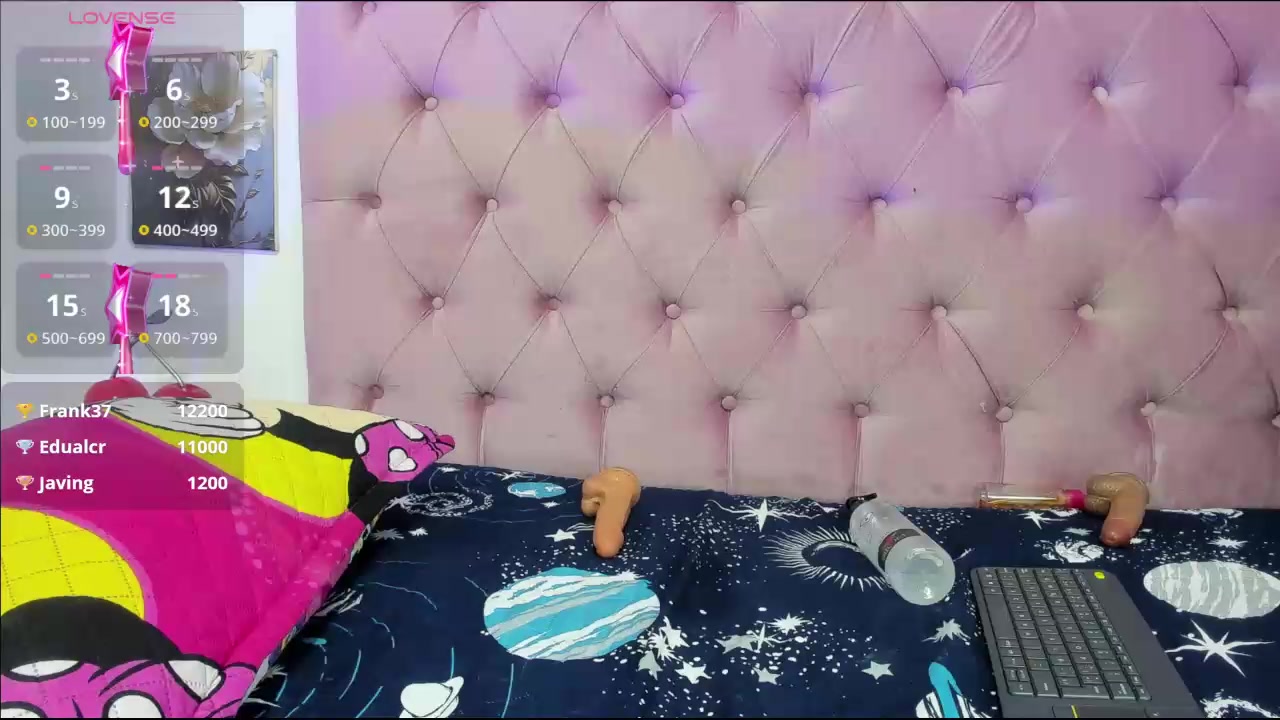 Aitana_star1 Live Cam Screenshot – 2025-08-17 02:13:06