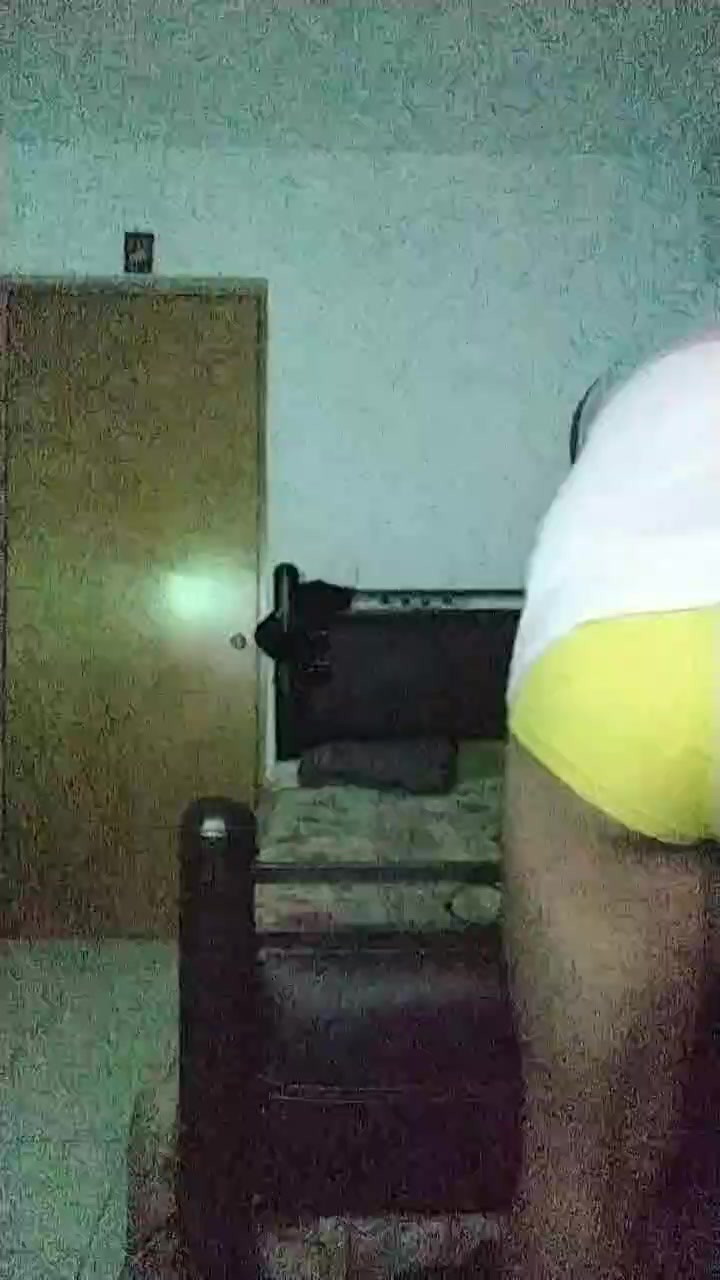 Akone8 Live Cam Screenshot – 2025-08-22 04:37:53