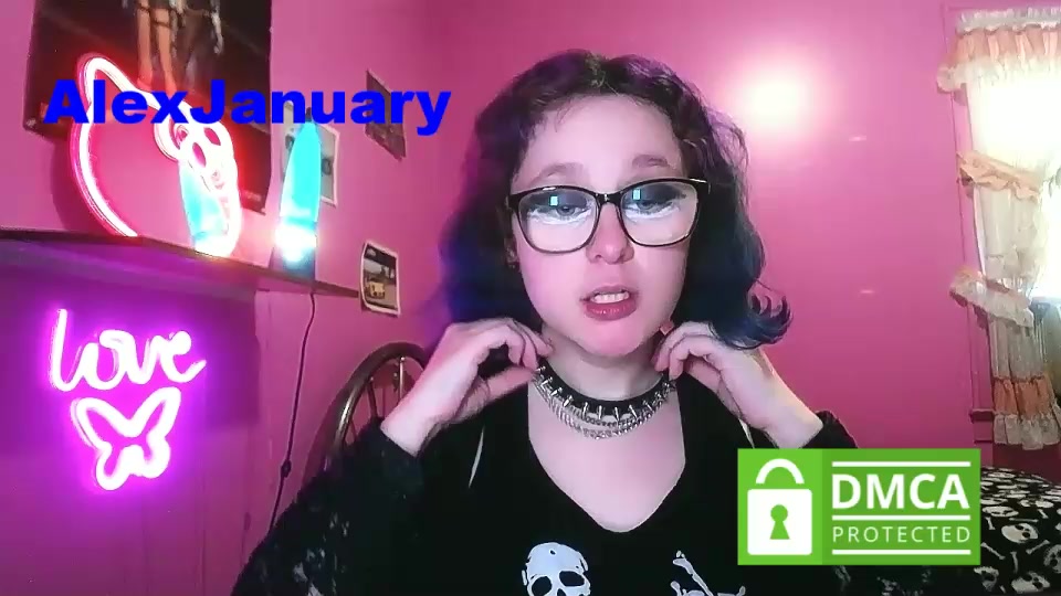 AlexJanuary Live Cam Screenshot – 2025-09-02 19:50:30