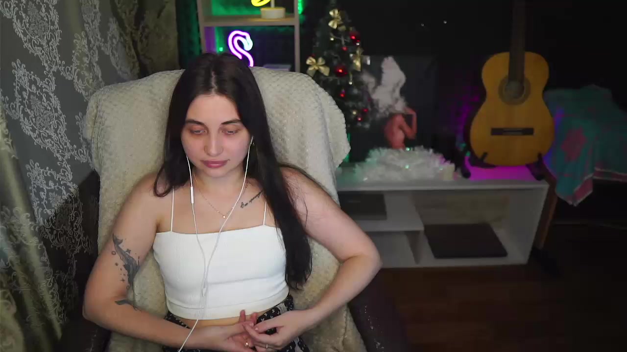 AmyNutty Live Cam Screenshot – 2025-08-08 14:55:14