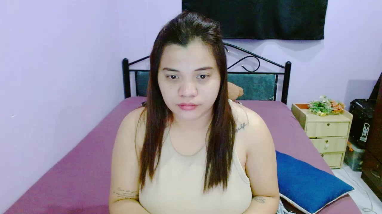 Angelaforyou00 Live Cam Screenshot – 2025-08-05 23:29:10