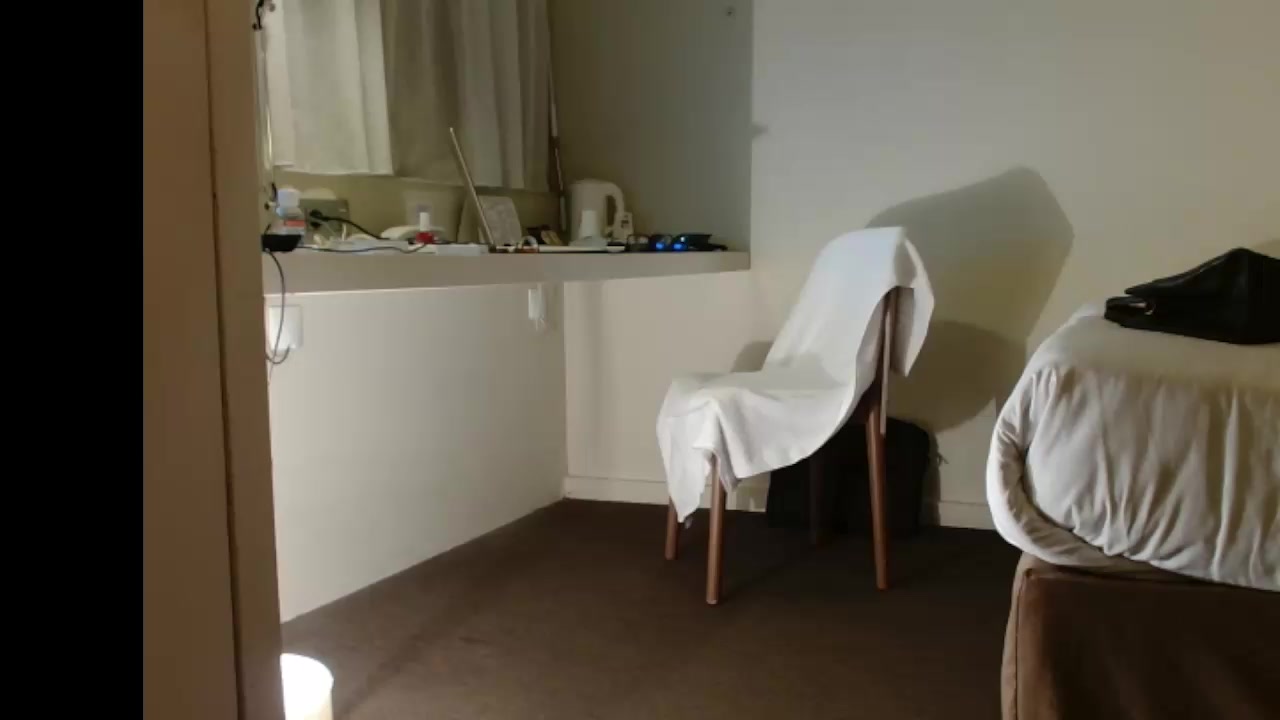 AnneSoBI Live Cam Screenshot – 2025-08-15 18:53:43