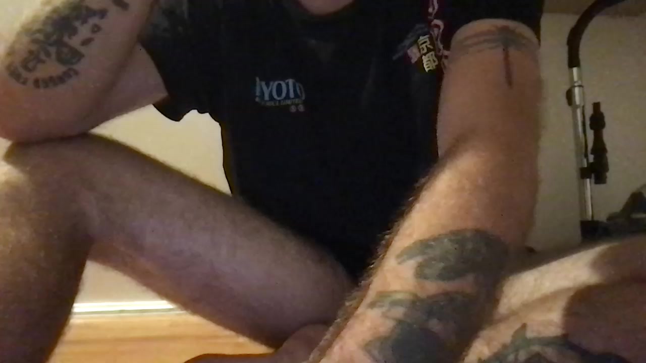 Anonx95 Live Cam Screenshot – 2025-08-03 23:16:45