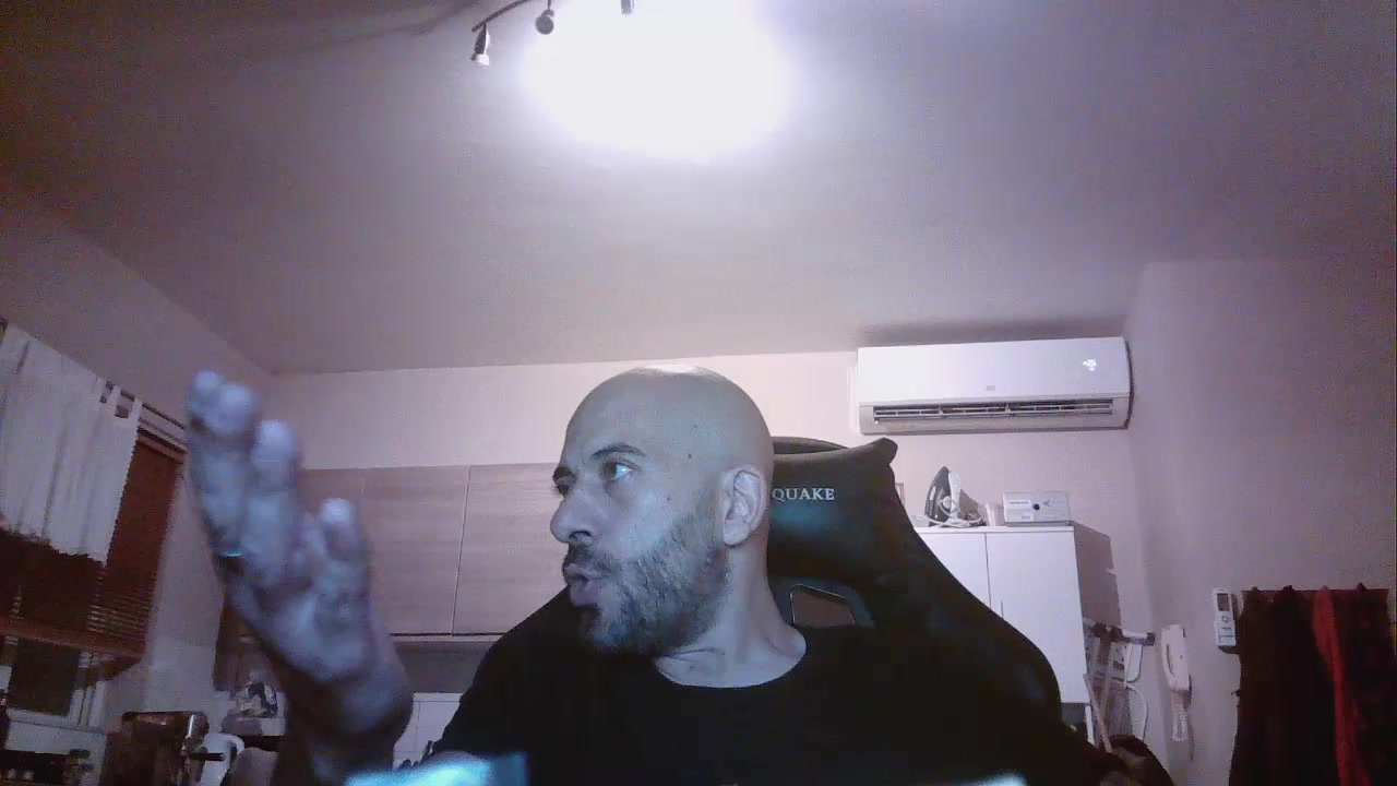 ArabicBeast Live Cam Screenshot – 2025-08-14 22:34:19