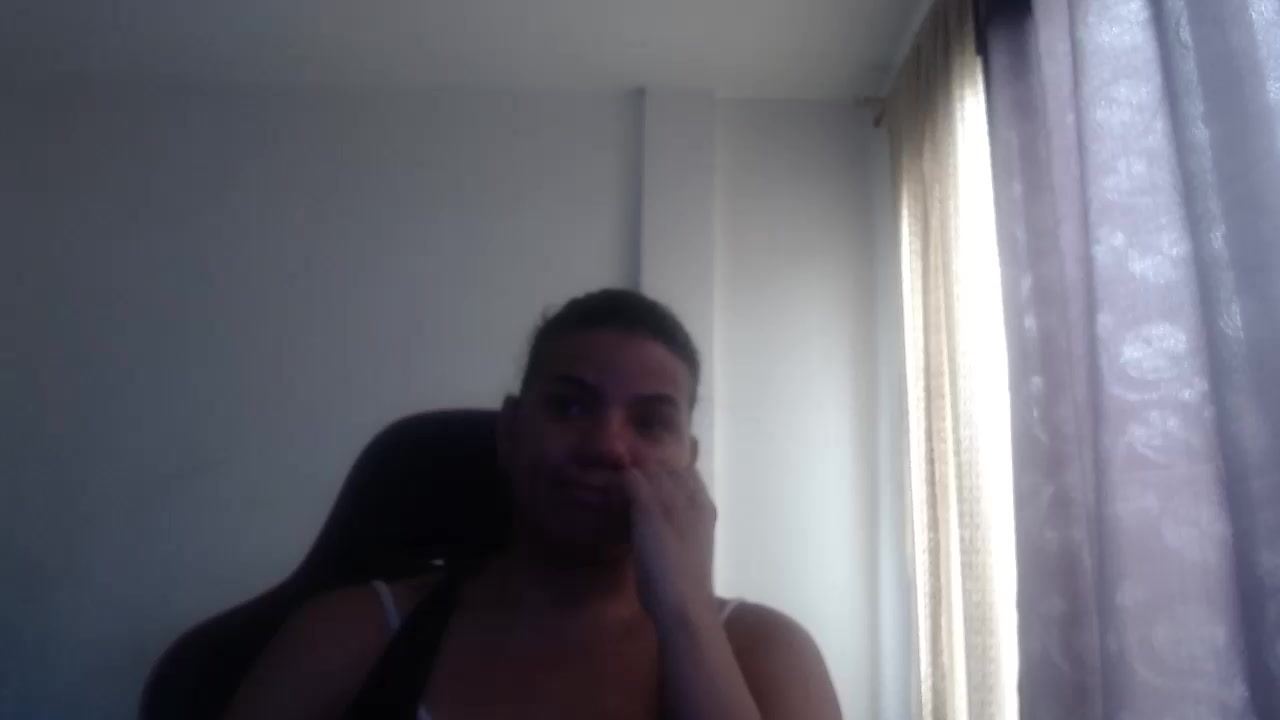 Ariannalovel Live Cam Screenshot – 2025-08-25 16:35:13