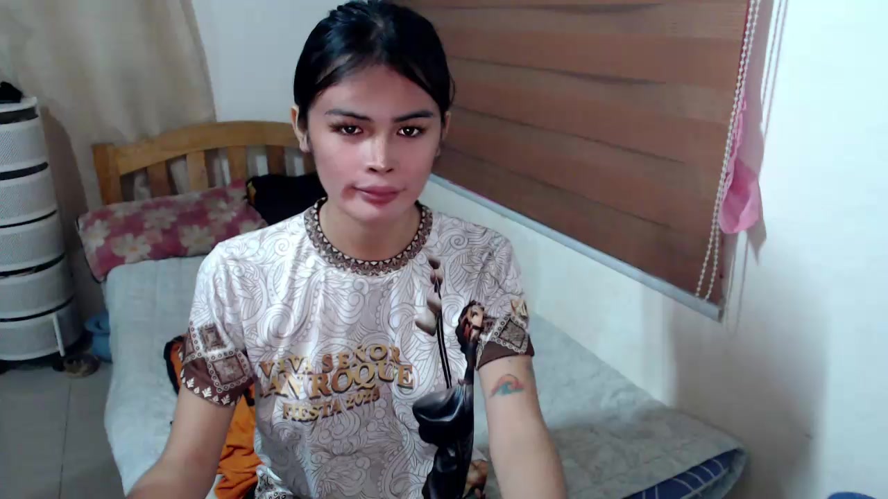 Asianlexiebabe Live Cam Screenshot – 2025-08-31 02:44:08