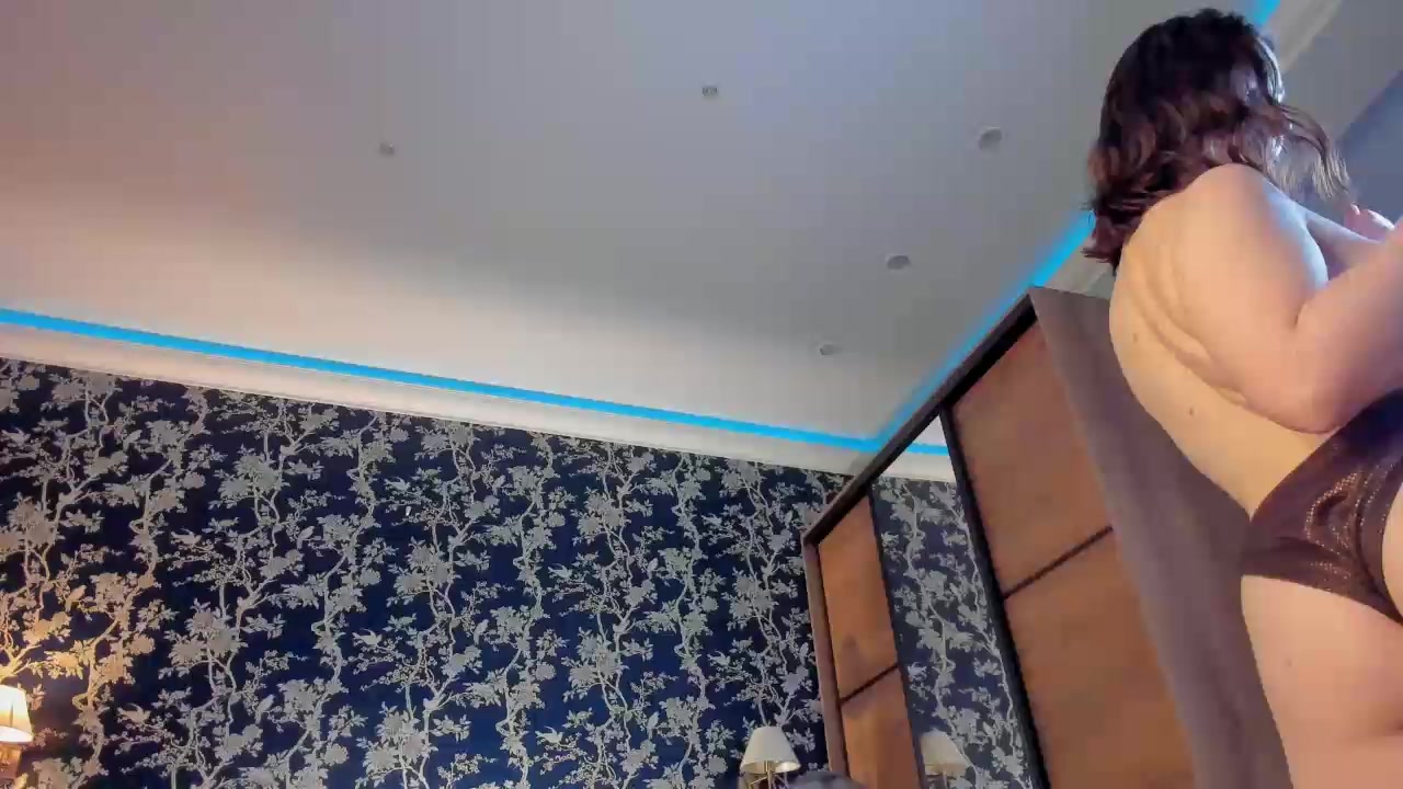 AudreyFigge Live Cam Screenshot – 2025-08-23 16:00:26