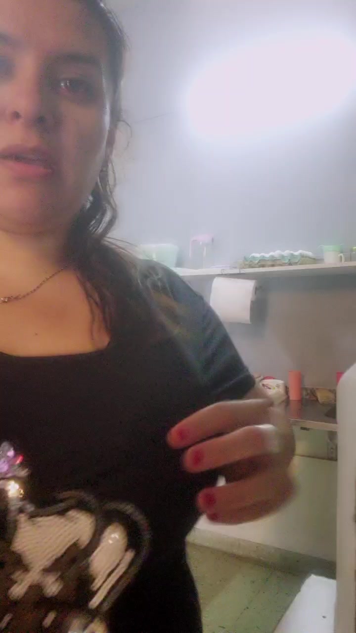 Avril_xo Live Cam Screenshot – 2025-08-07 15:36:45