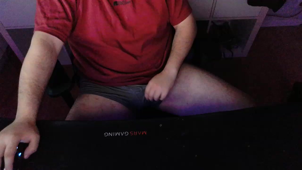 Axelbladeee Live Cam Screenshot – 2025-08-04 03:14:17