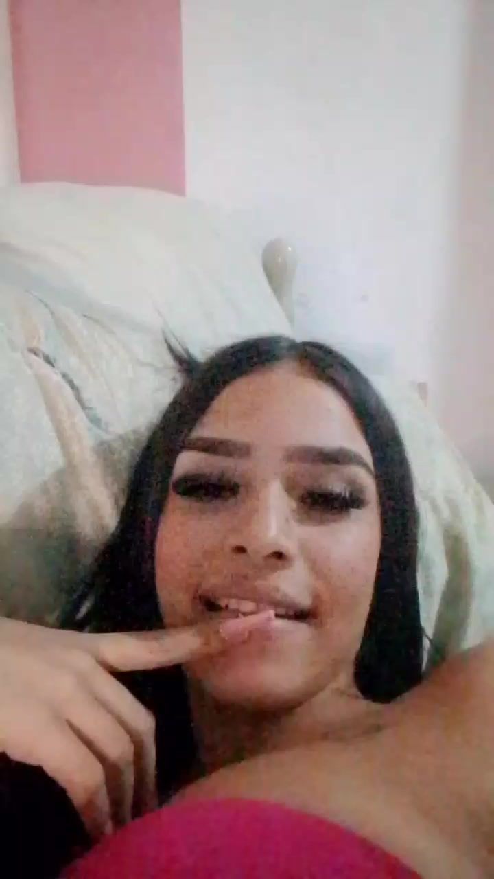 Babyamorkj Live Cam Screenshot – 2025-08-04 23:45:23
