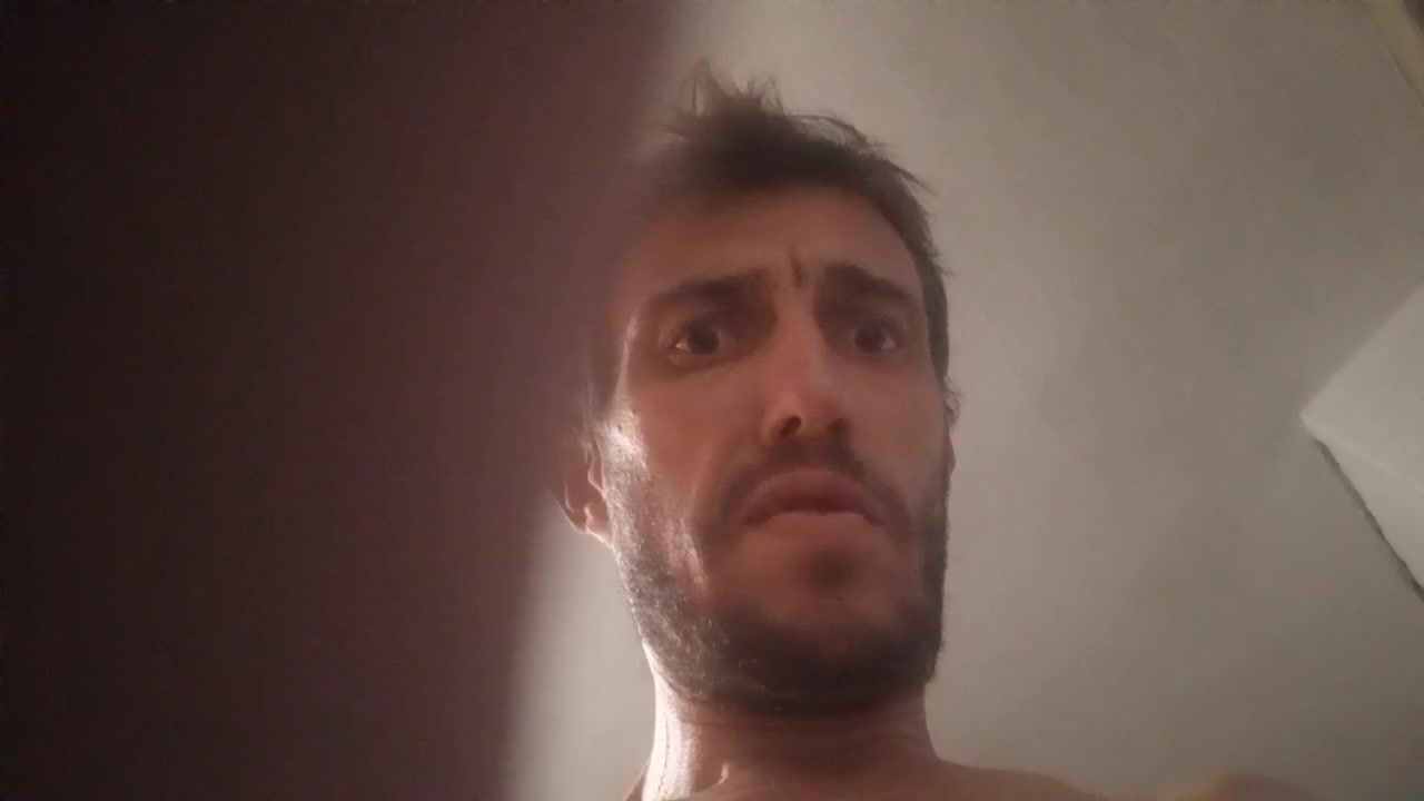 BachJulylive Live Cam Screenshot – 2025-08-05 04:06:37