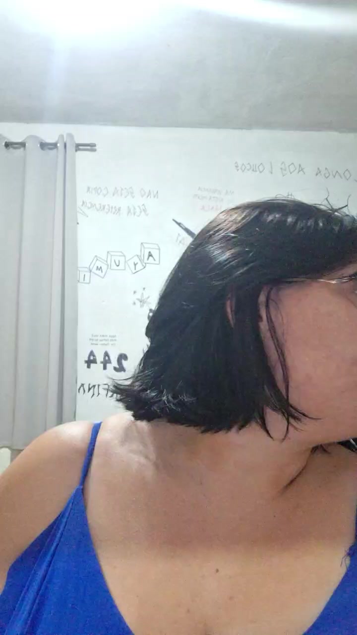 Beatrizdms Live Cam Screenshot – 2025-09-02 18:32:16