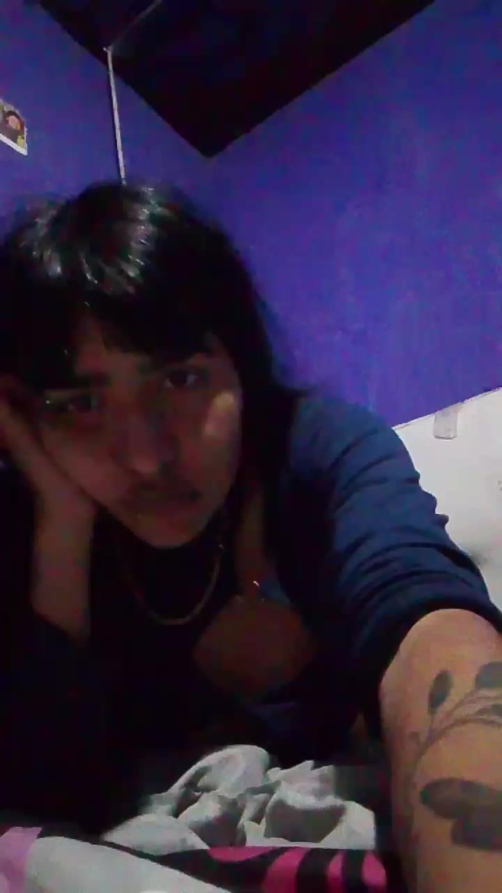 Bebecam2002 Live Cam Screenshot – 2025-08-19 02:52:11