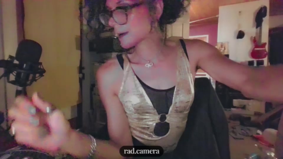 Belleofthebrawl Live Cam Screenshot – 2025-09-08 05:42:52
