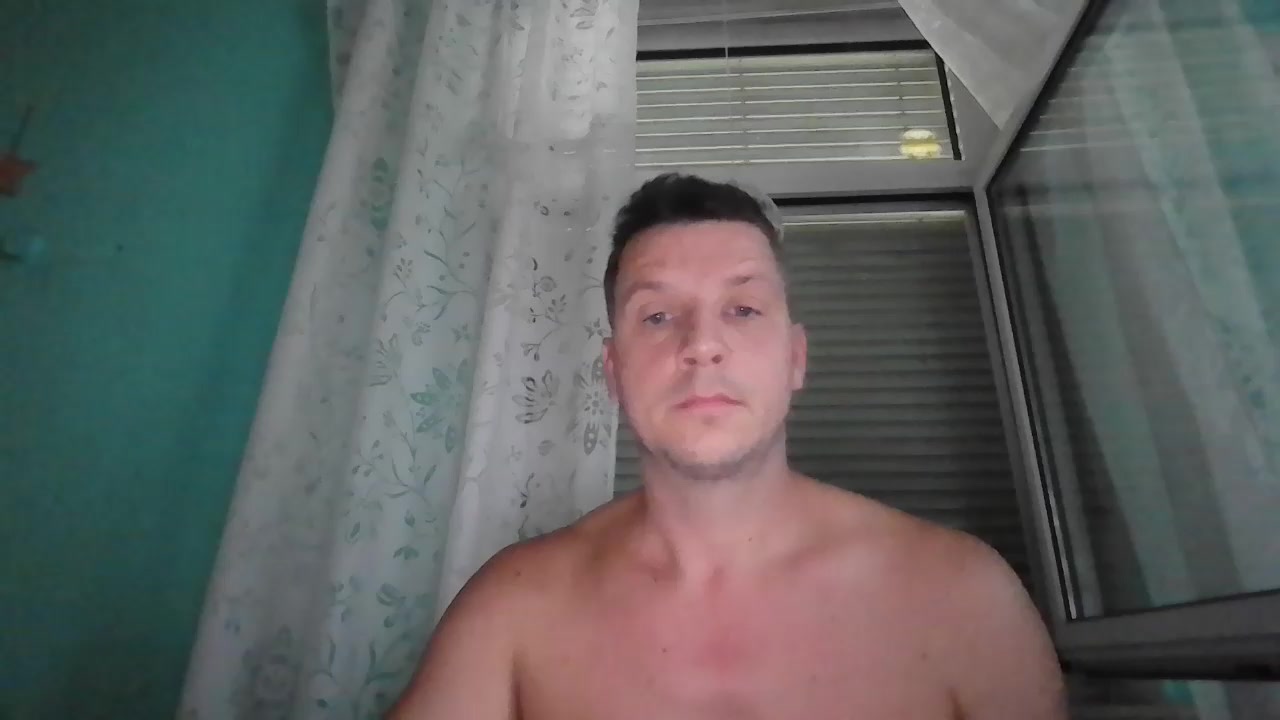 Bennyboy848 Live Cam Screenshot – 2025-08-16 05:10:18