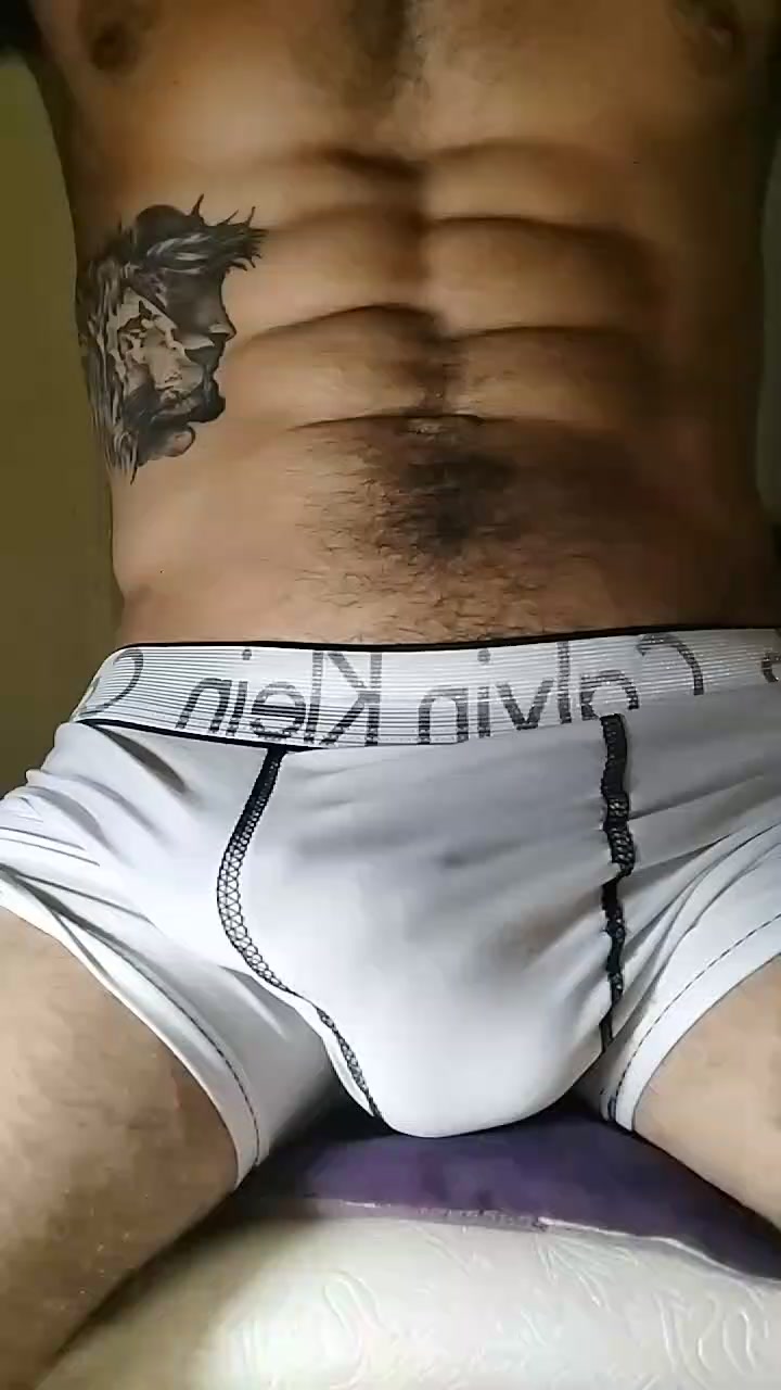 Biel2425 Live Cam Screenshot – 2025-08-04 00:05:51
