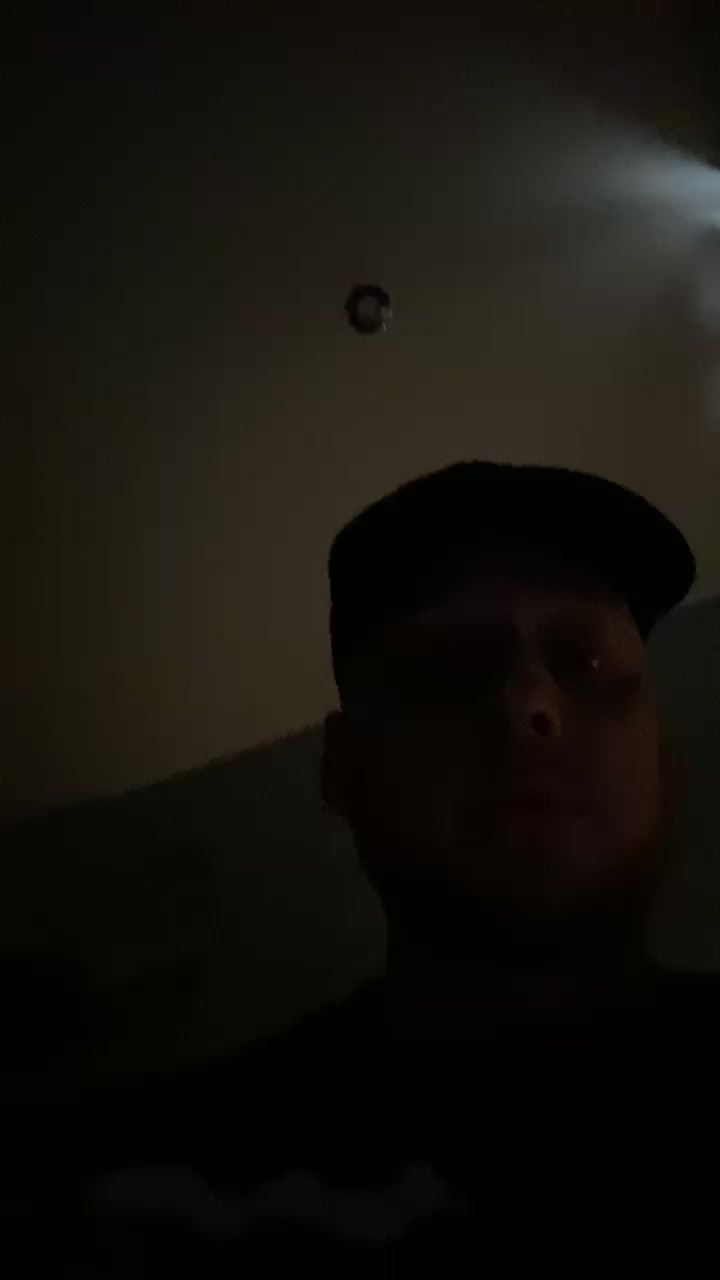 BigDesTr0yerjay Live Cam Screenshot – 2025-08-07 16:42:40