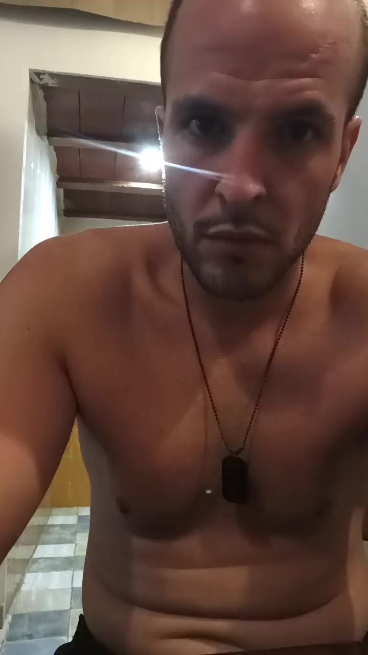 Big_Duque Live Cam Screenshot – 2025-08-08 23:17:05