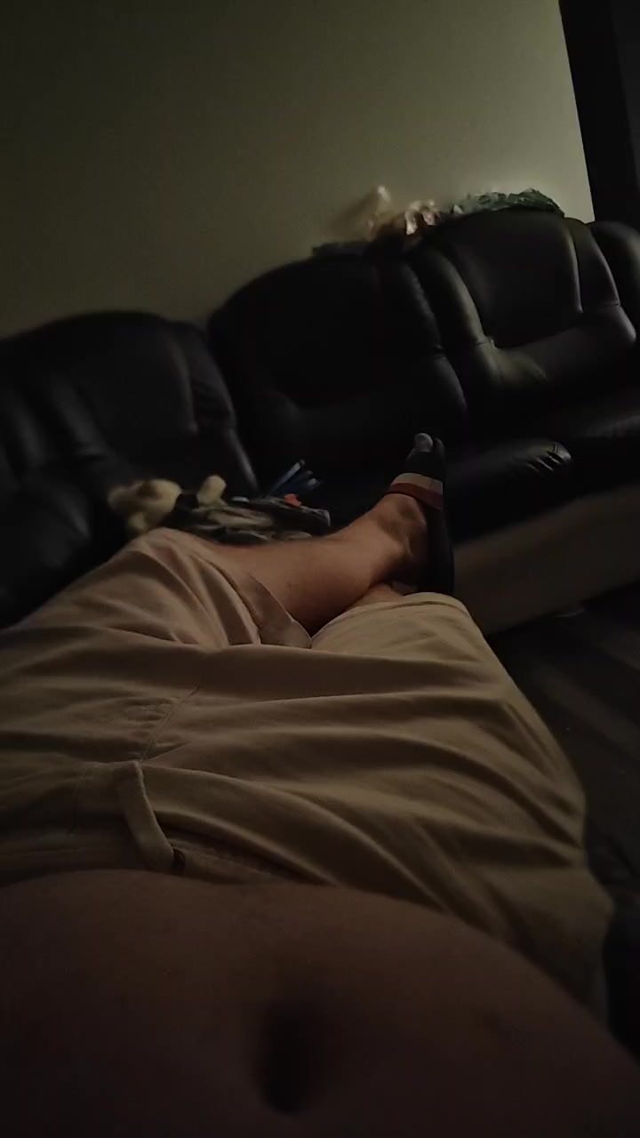 BitcoDaddyUK Live Cam Screenshot – 2025-08-29 00:20:32