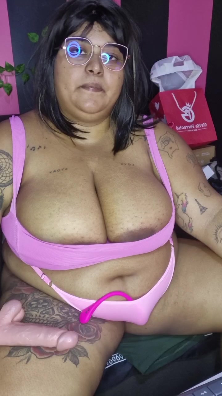 BlackQueen1992 Live Cam Screenshot – 2025-09-03 18:48:28