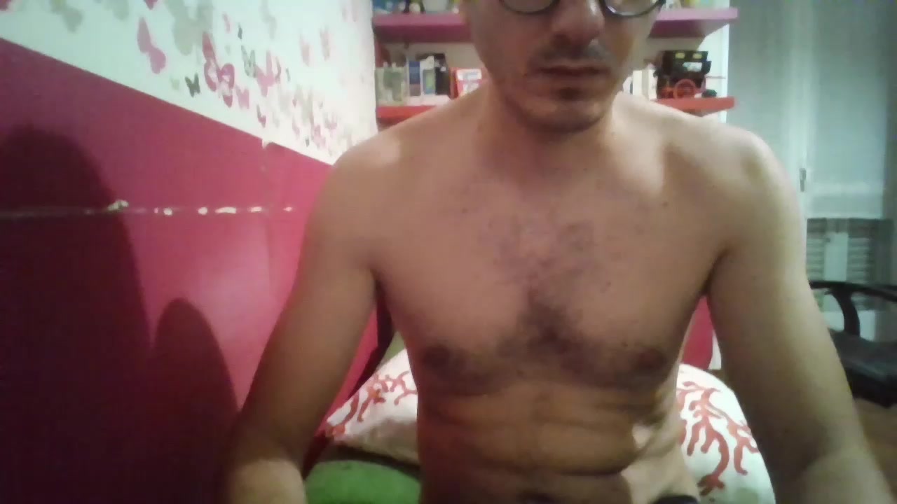 Blaise_ Live Cam Screenshot – 2025-08-05 22:45:35