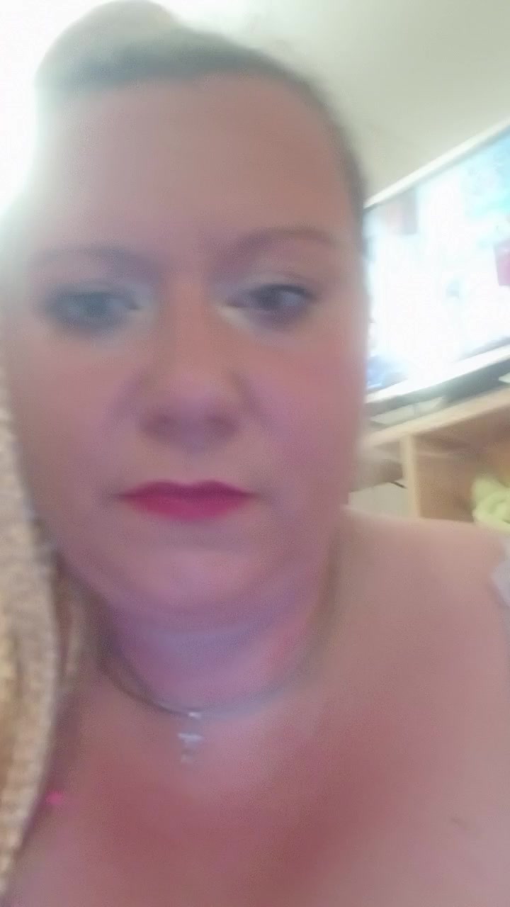 Blondepulpeuse1 Live Cam Screenshot – 2025-08-06 19:25:09