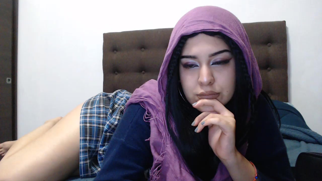 Bluebabystoned Live Cam Screenshot – 2025-08-06 02:54:16