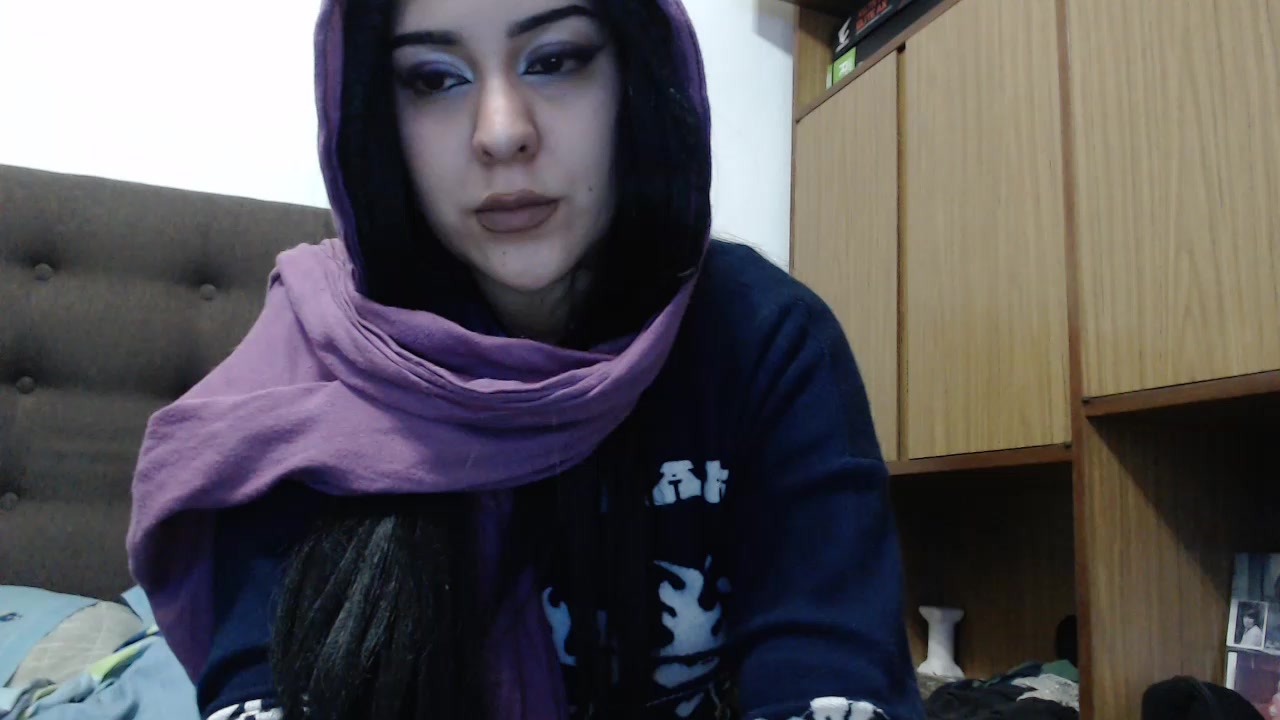 Bluebabystoned Live Cam Screenshot – 2025-08-06 03:13:27