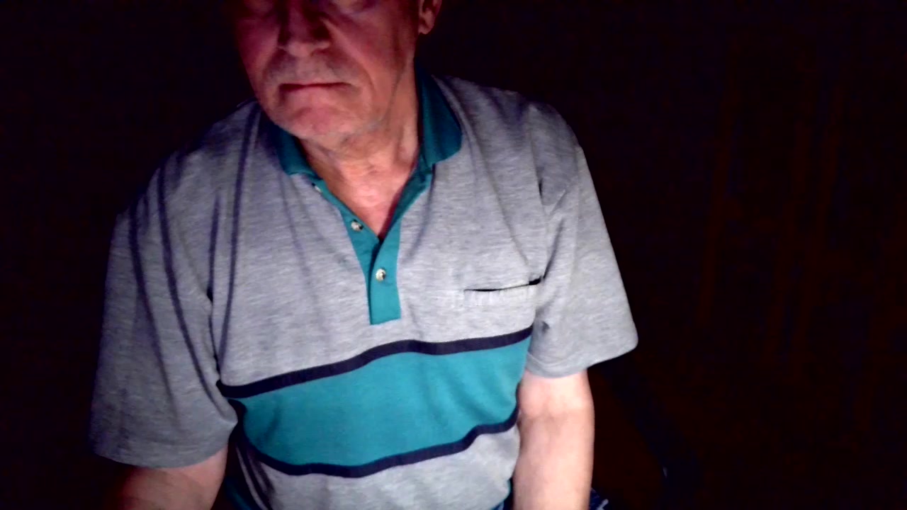 Blueboy15 Live Cam Screenshot – 2025-08-04 22:33:43