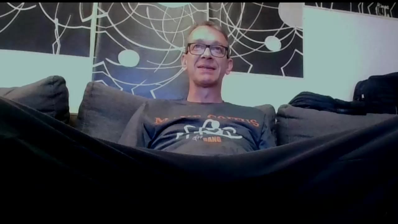 Bobbylee74 Live Cam Screenshot – 2025-08-25 17:24:34