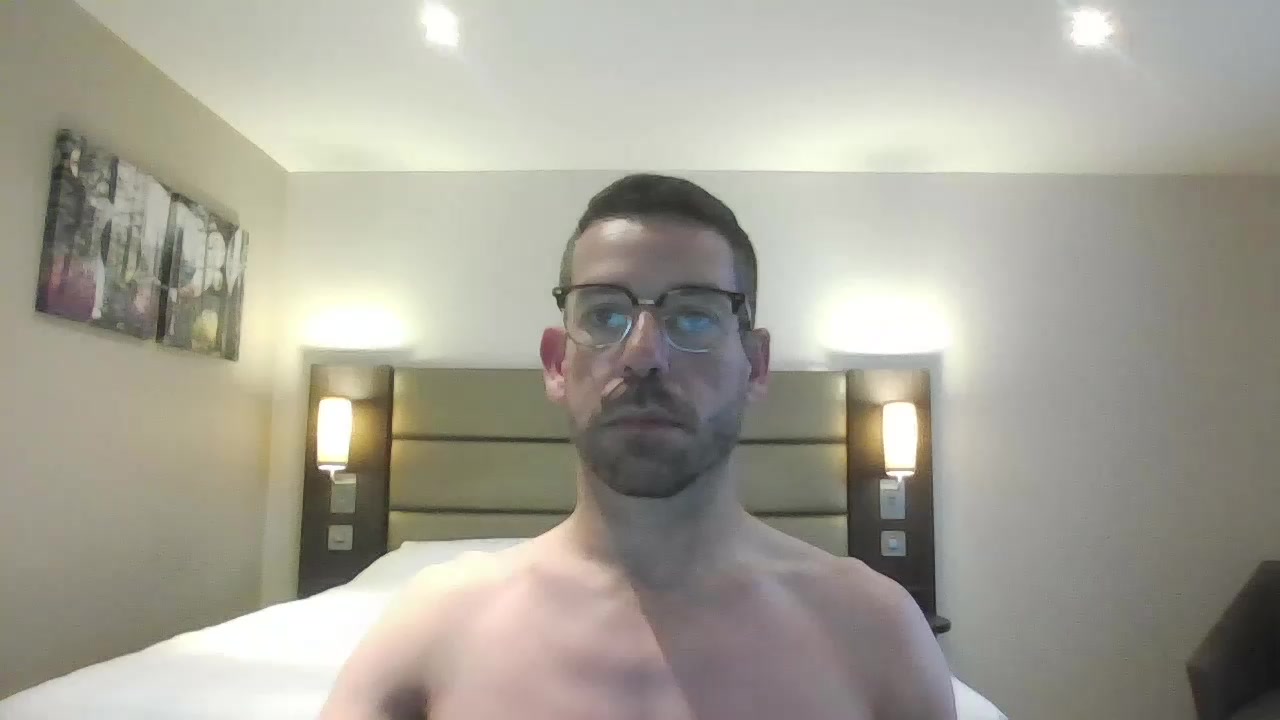 Boredbrit85 Live Cam Screenshot – 2025-08-26 14:49:29