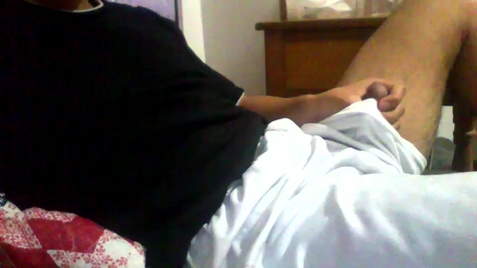 Bravaz0 Live Cam Screenshot – 2025-08-04 05:07:09