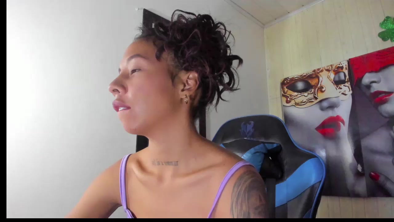 Brillo_666 Live Cam Screenshot – 2025-08-04 03:18:14