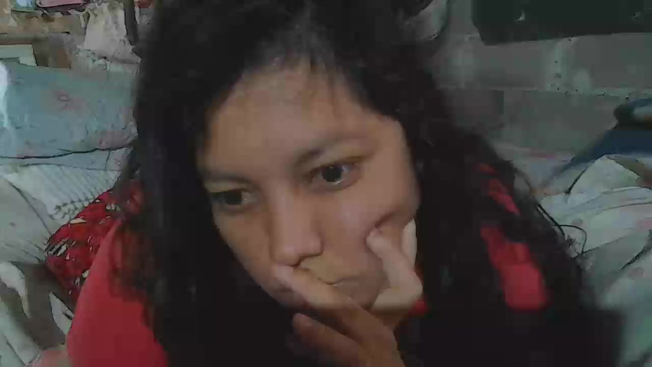 Bustyblack89 Live Cam Screenshot – 2025-08-23 19:12:25