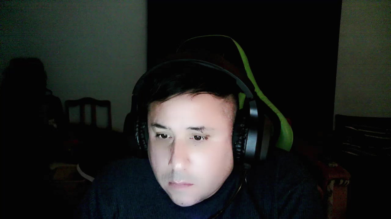 CSGOSEX Live Cam Screenshot – 2025-08-27 04:44:26