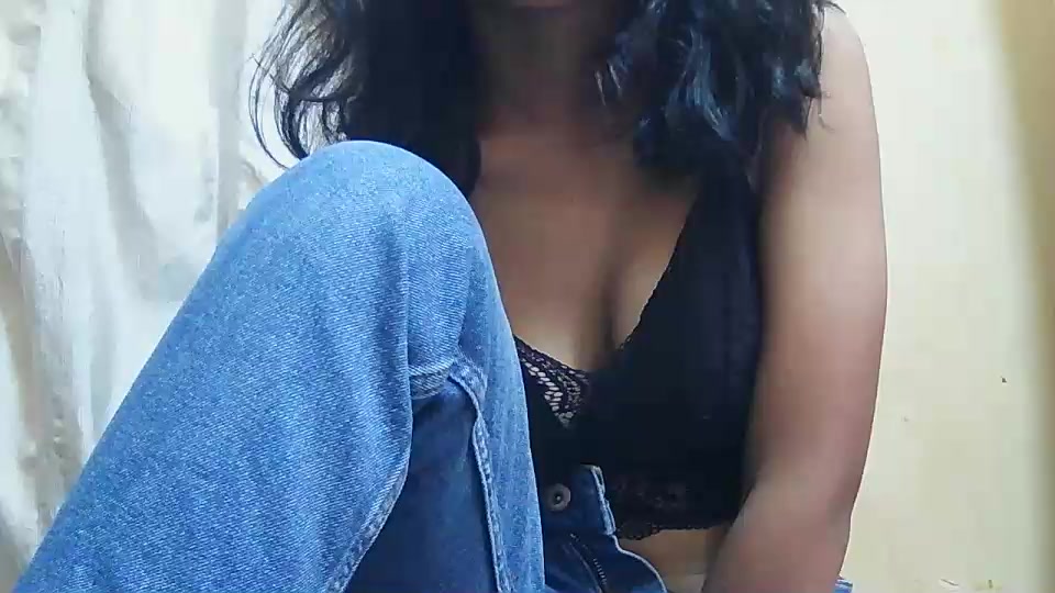 Calliy Live Cam Screenshot – 2025-08-05 09:05:01