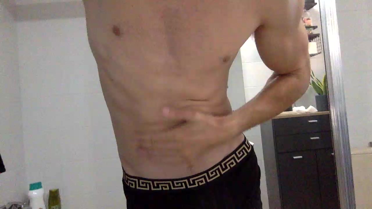 Chavalgym23 Live Cam Screenshot – 2025-08-04 10:21:15