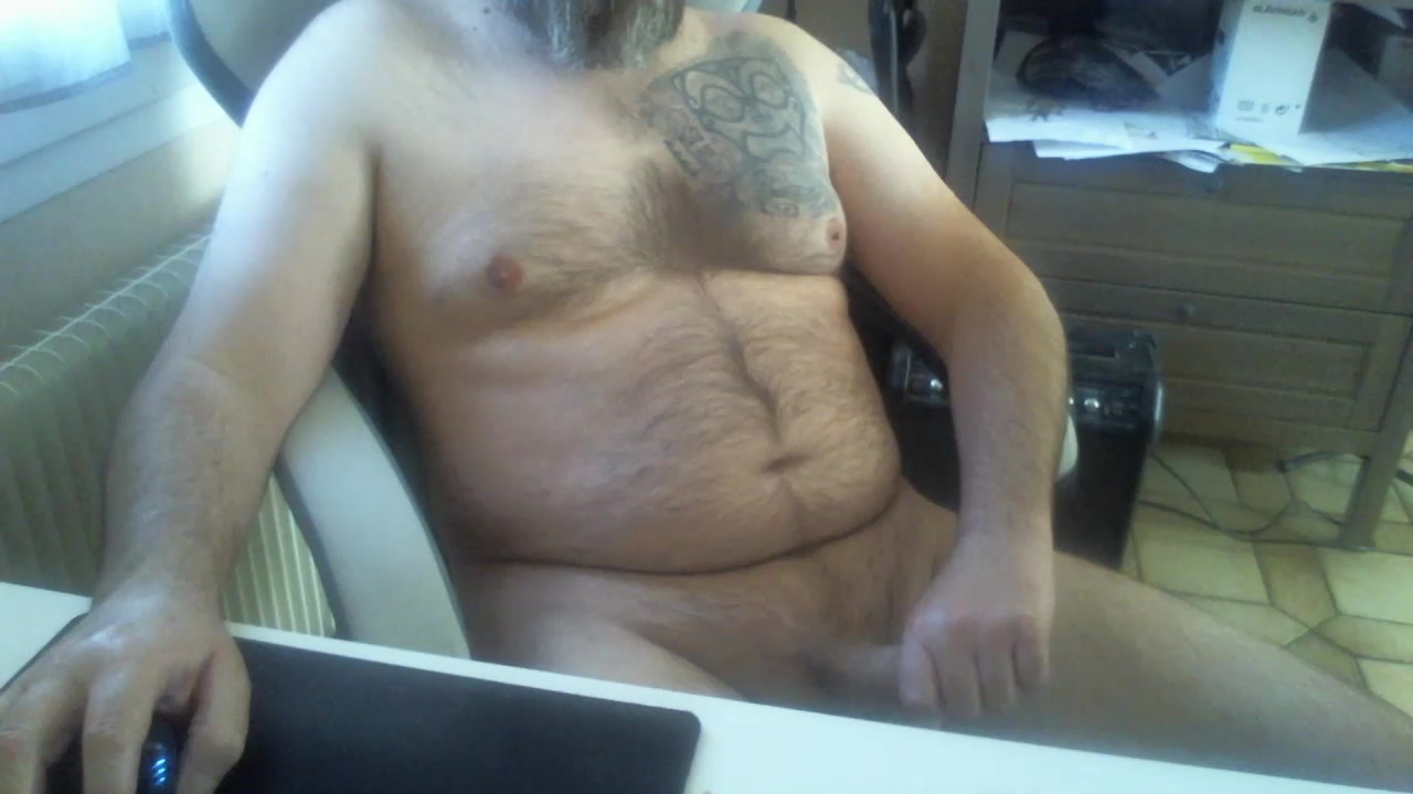 ClementXO Live Cam Screenshot – 2025-08-06 15:58:09