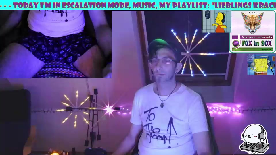 CrazyIndividium Live Cam Screenshot – 2025-08-05 03:17:24