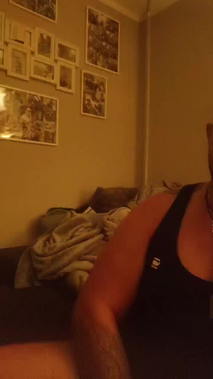 Dani4490 Live Cam Screenshot – 2025-08-04 21:13:36