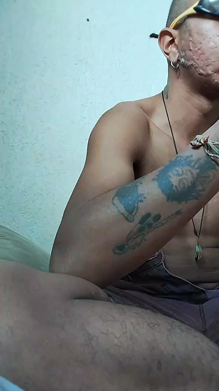 DarkUnicorn6669 Live Cam Screenshot – 2025-08-03 16:36:08
