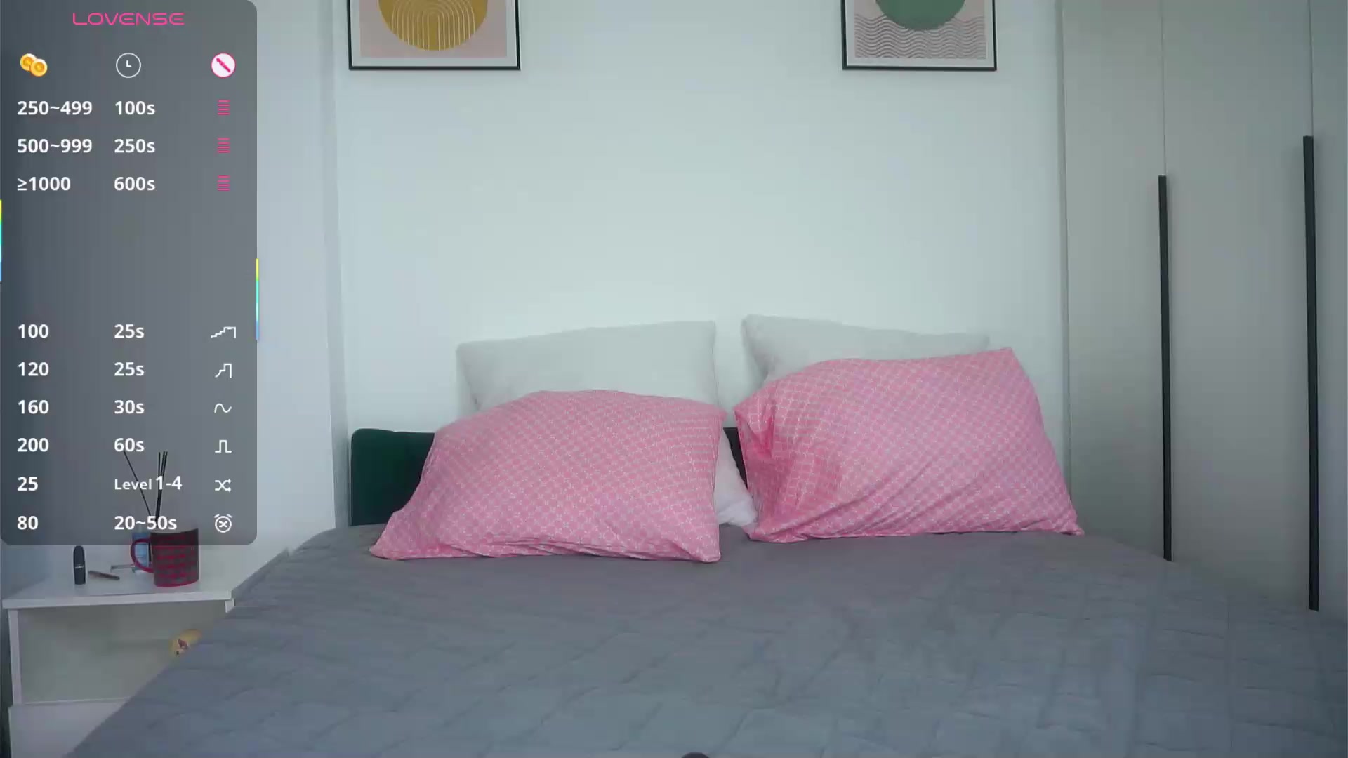 DarylBracher Live Cam Screenshot – 2025-08-28 20:33:36