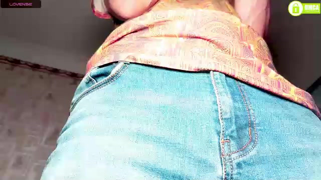 DavidCarroll Live Cam Screenshot – 2025-08-23 15:58:07