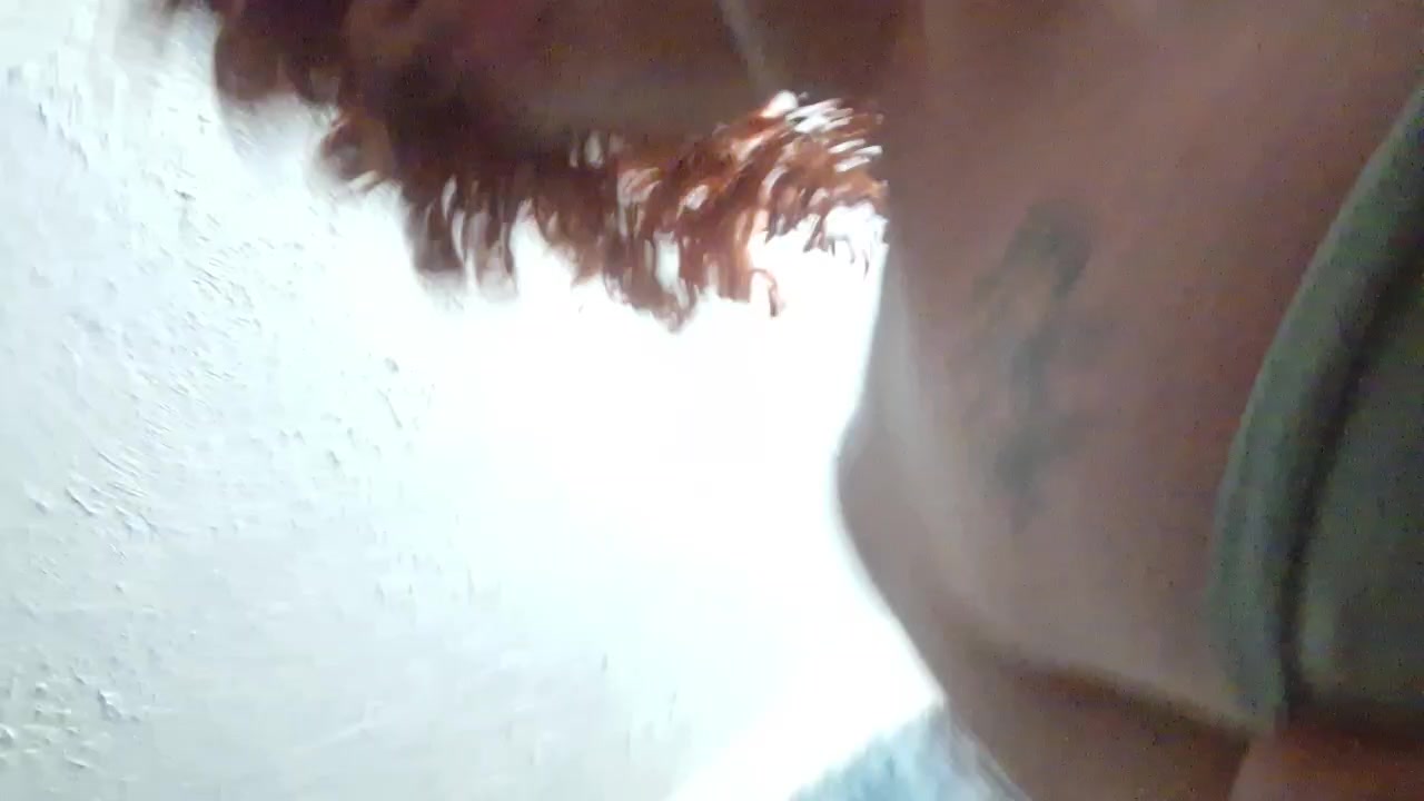 Dicklovernat Live Cam Screenshot – 2025-08-07 01:34:39