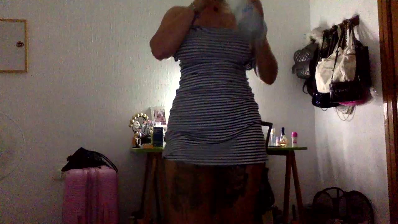 Didixbabyx Live Cam Screenshot – 2025-08-18 21:30:22